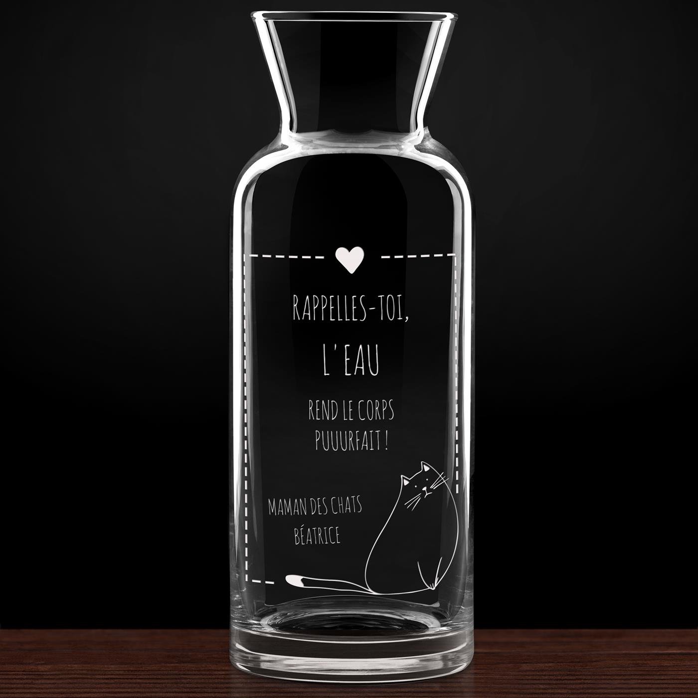 Carafe à eau en verre avec gravure pour l'anniversaire d'une sœur