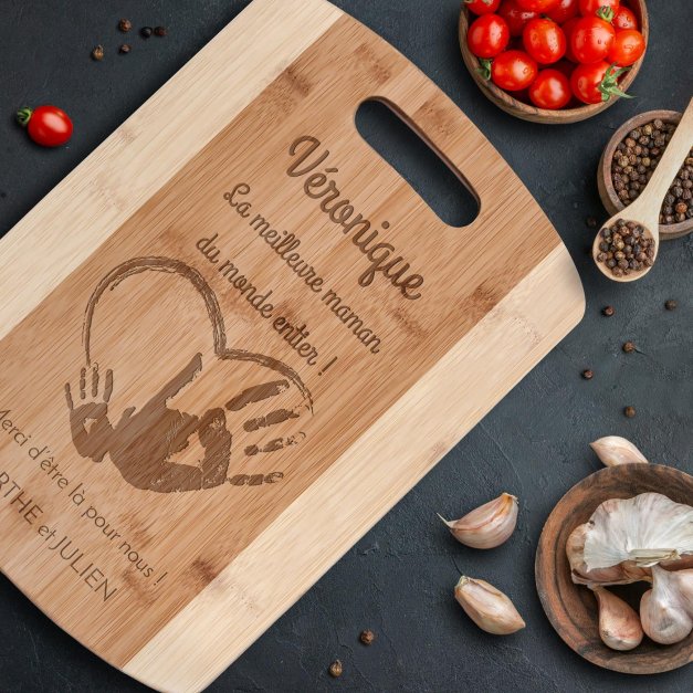 Planche à découper en bambou avec personnalisation pour remerciement maman