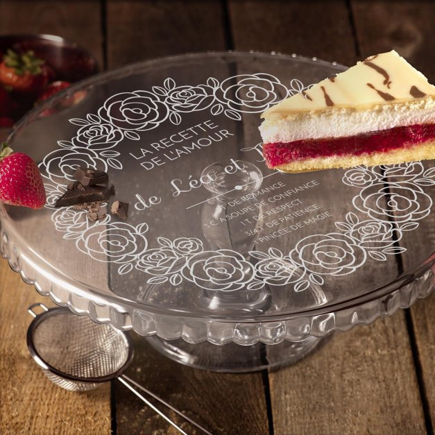 Présentoir à gâteau sur pied en verre avec gravure pour elle et lui pour mariage