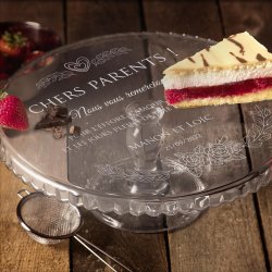Présentoir à gâteau sur pied en verre avec gravure pour parents