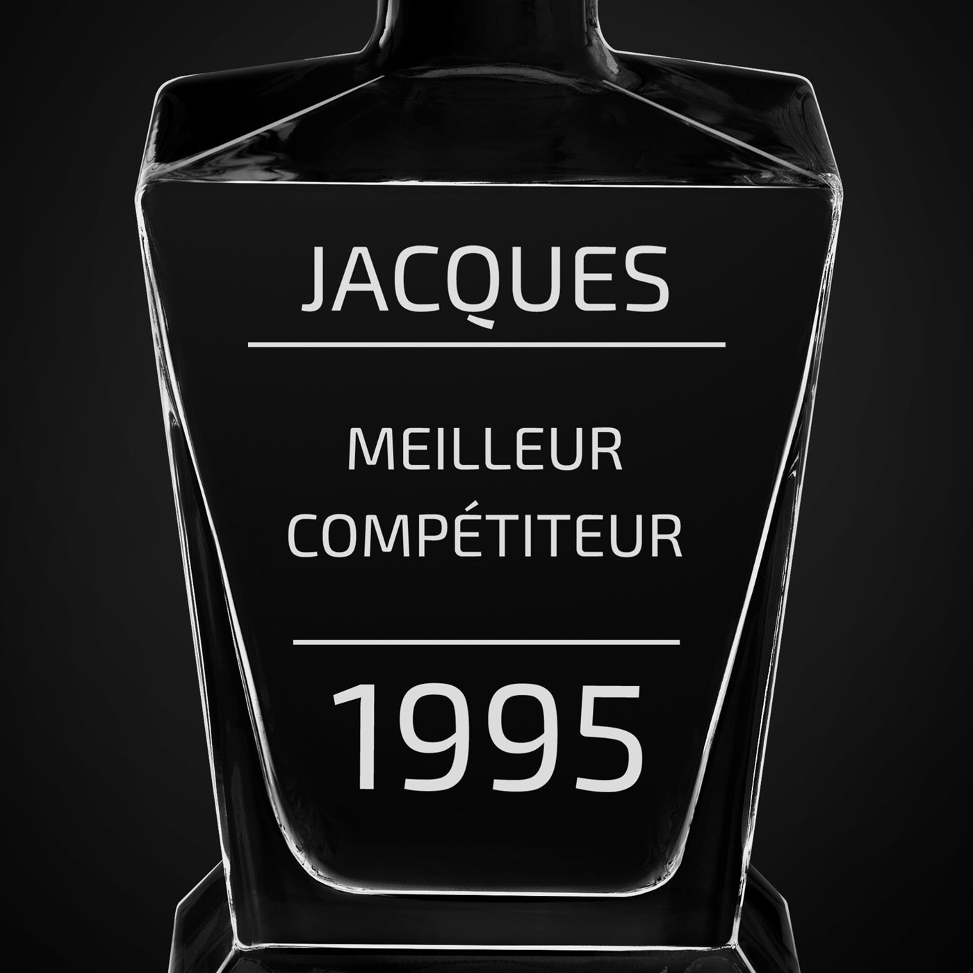 Carafe à whisky Pyramid avec gravure pour ami pour anniversaire