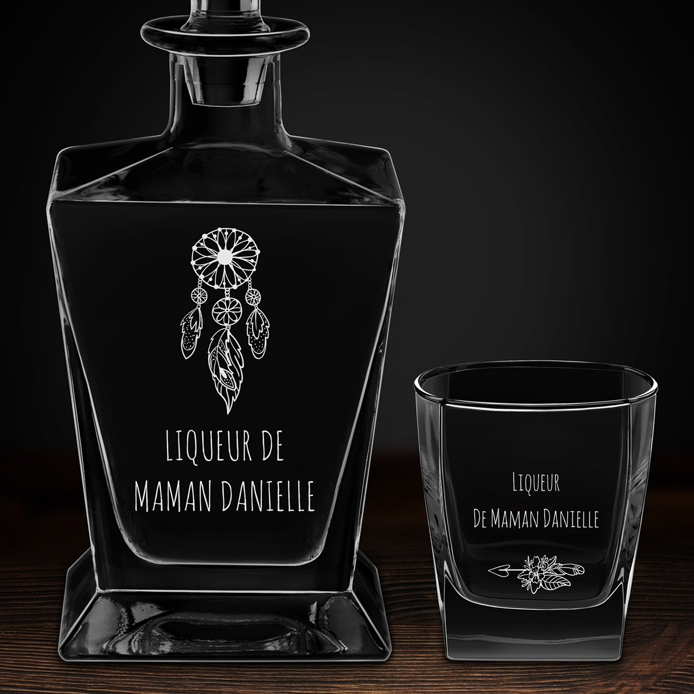 Carafe à whisky Pyramid et 2 verres avec gravure pour maman