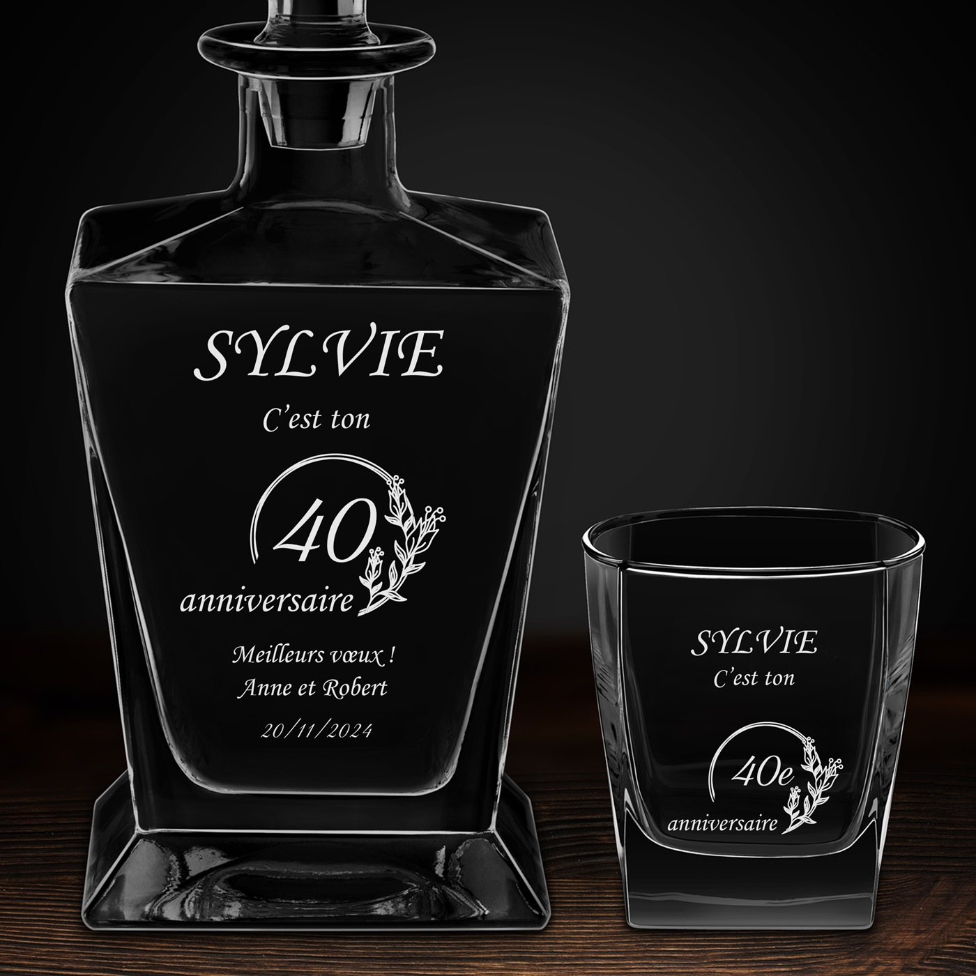 Carafe à whisky Pyramid et 2 verres avec gravure pour femme pour 40e anniversaire