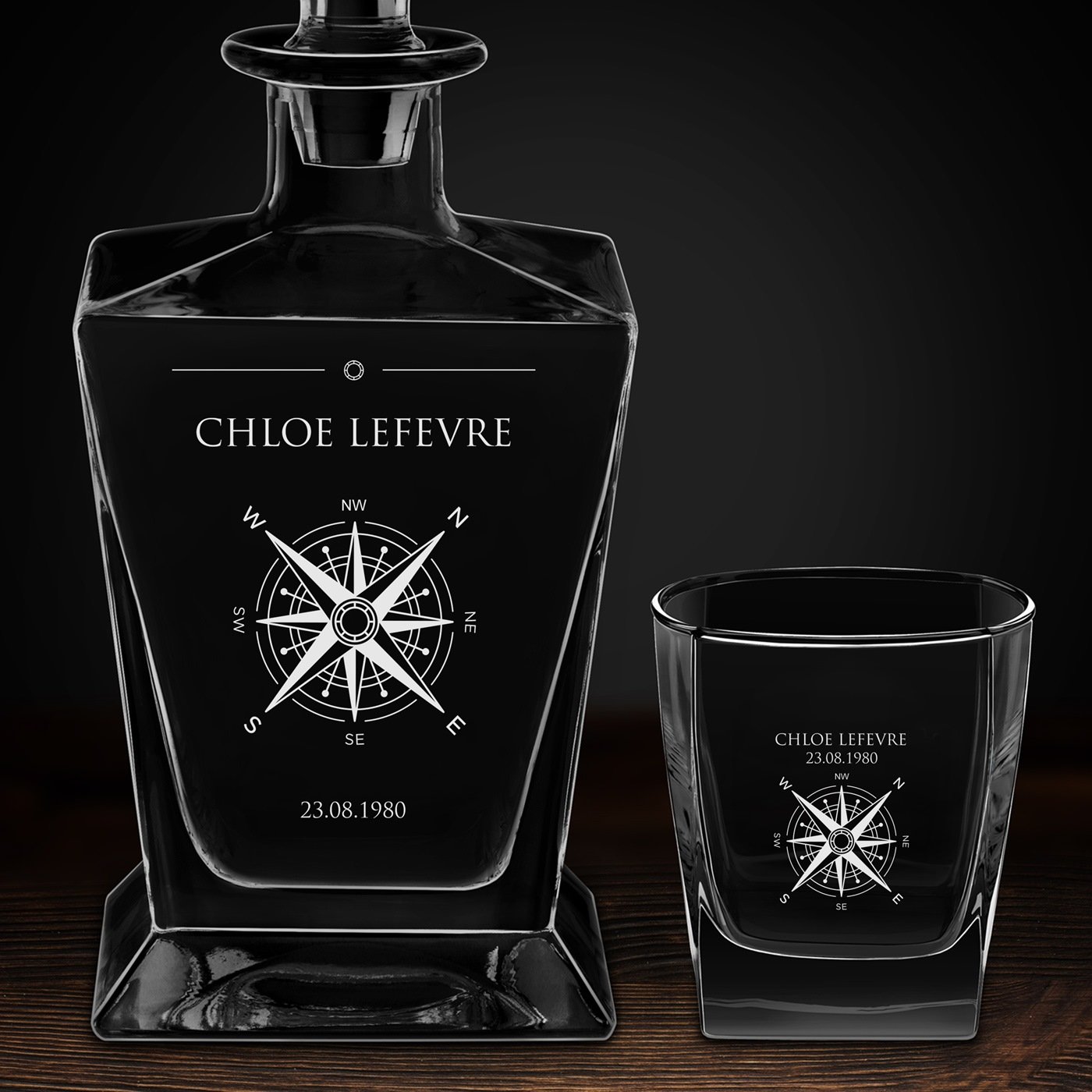Carafe à whisky Pyramid et 4 verres avec gravure pour femme pour anniversaire