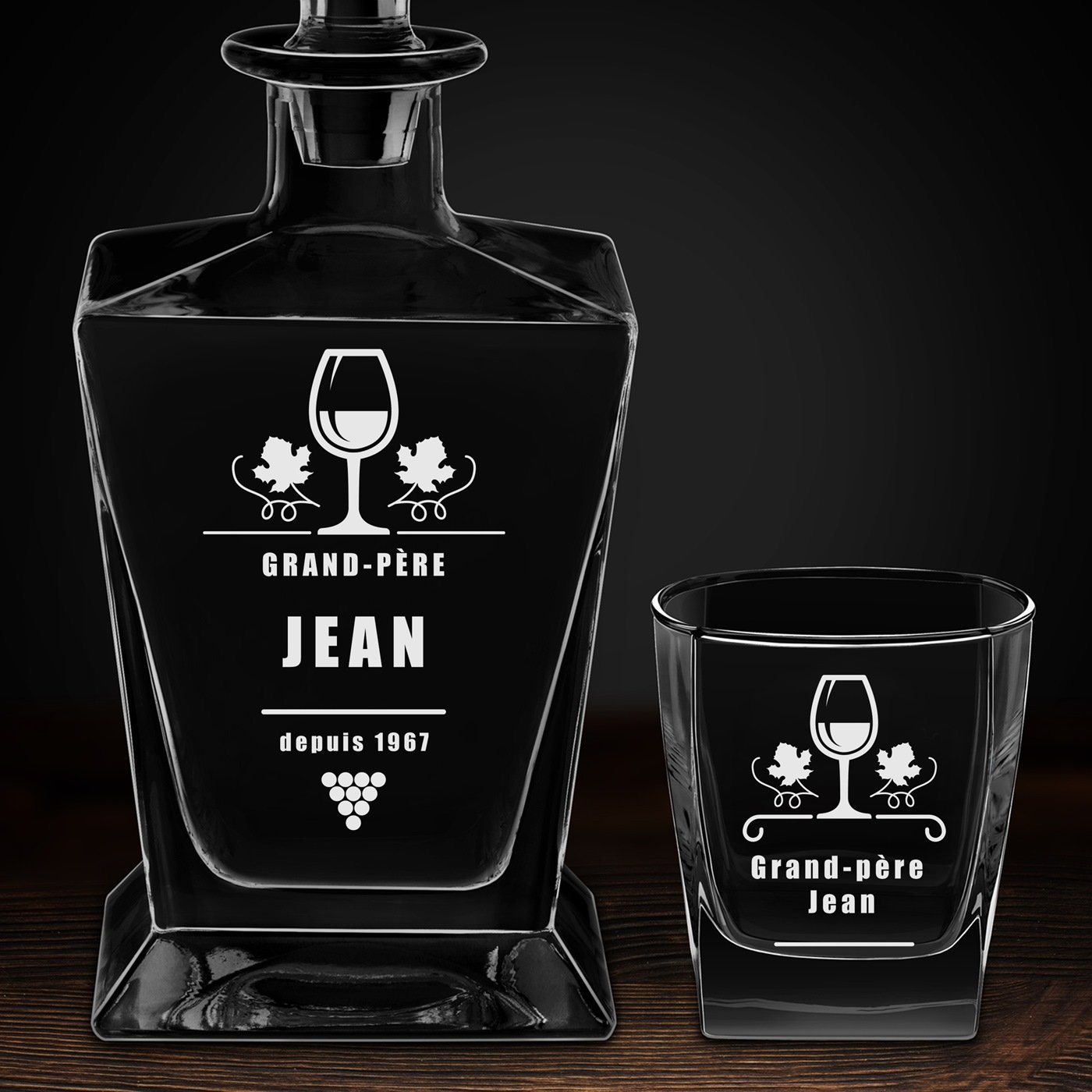 Carafe à whisky Pyramid et 4 verres avec gravure pour grand-père