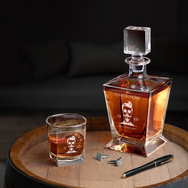 Carafe à whisky Pyramid et 6 verres avec gravure pour tonton