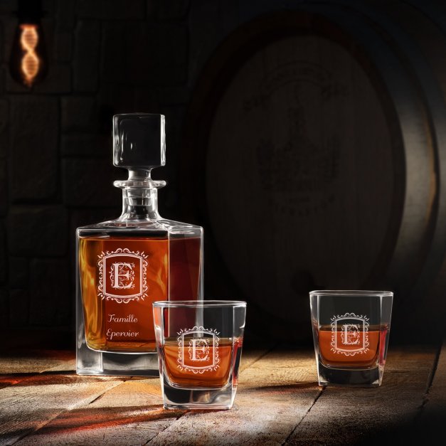 Carafe Cube et 2 verres à whisky pour un couple avec une initiale gravée