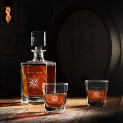 Carafe Cube et 6 verres à whisky avec gravure pour le voyageur