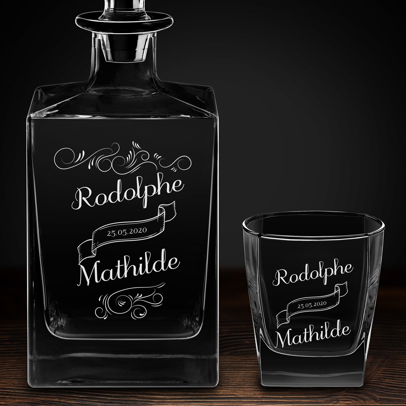 Carafe Cube et 6 verres à whisky avec gravure pour des jeunes mariés