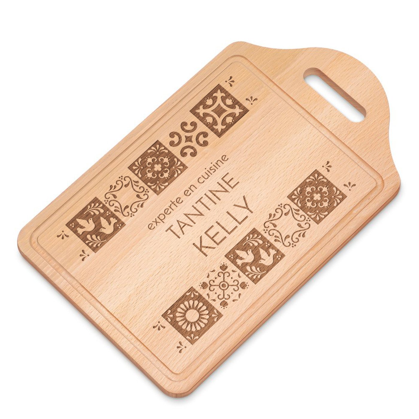 Planche en bois à découper avec gravure pour l'anniversaire de tantine