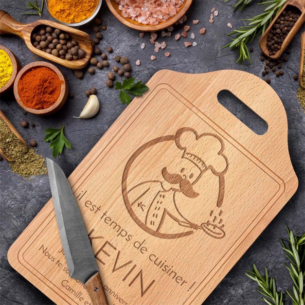 Planche en bois à découper personnalisée pour un homme pour ses 40 ans