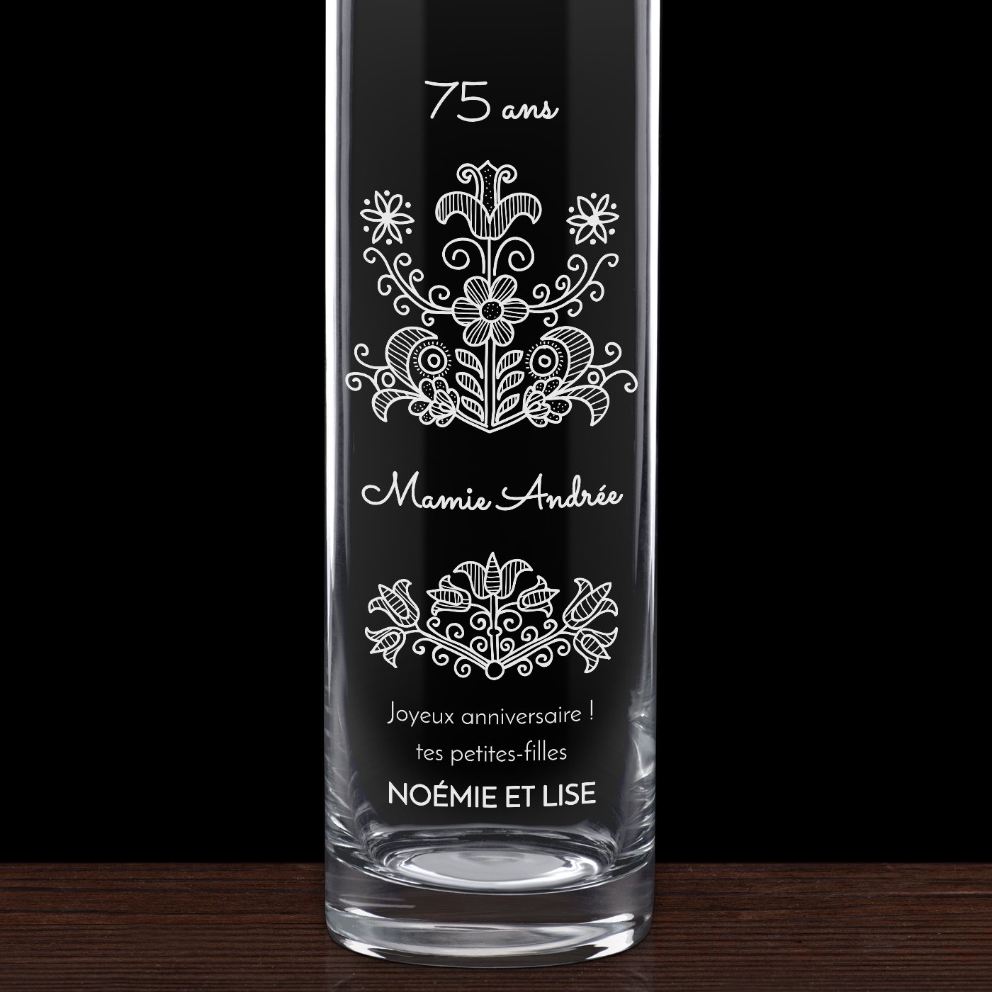 Vase en verre personnalisé pour une mamie pour ses 75 ans