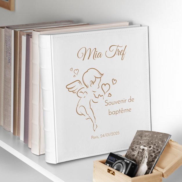 Album photo grand format avec personnalisation pour une fille pour son baptême