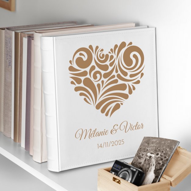 Album photo grand format avec personnalisation pour des jeunes mariés