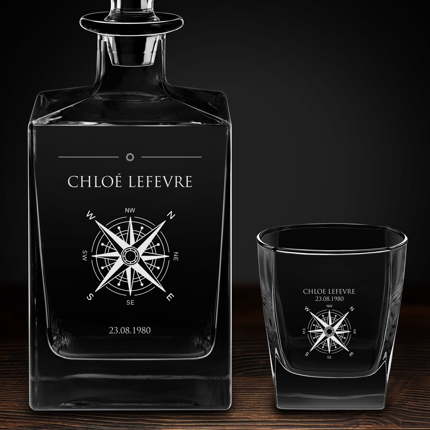 Carafe Cube et 4 verres à whisky avec gravure pour le voyageur