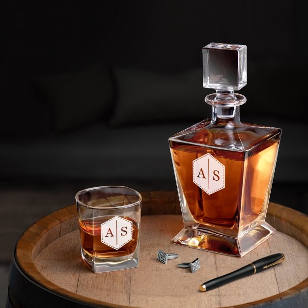 Carafe à whisky Pyramid et 6 verres avec gravure pour couple avec initiales