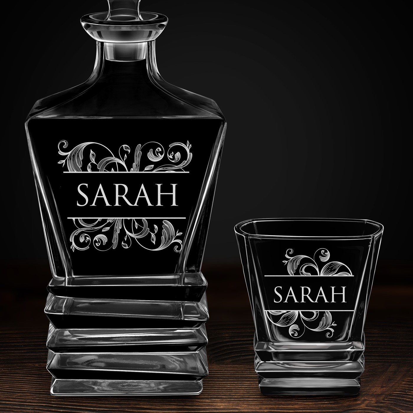 Ensemble Carafe Geometric et 6 verres avec gravure pour femme