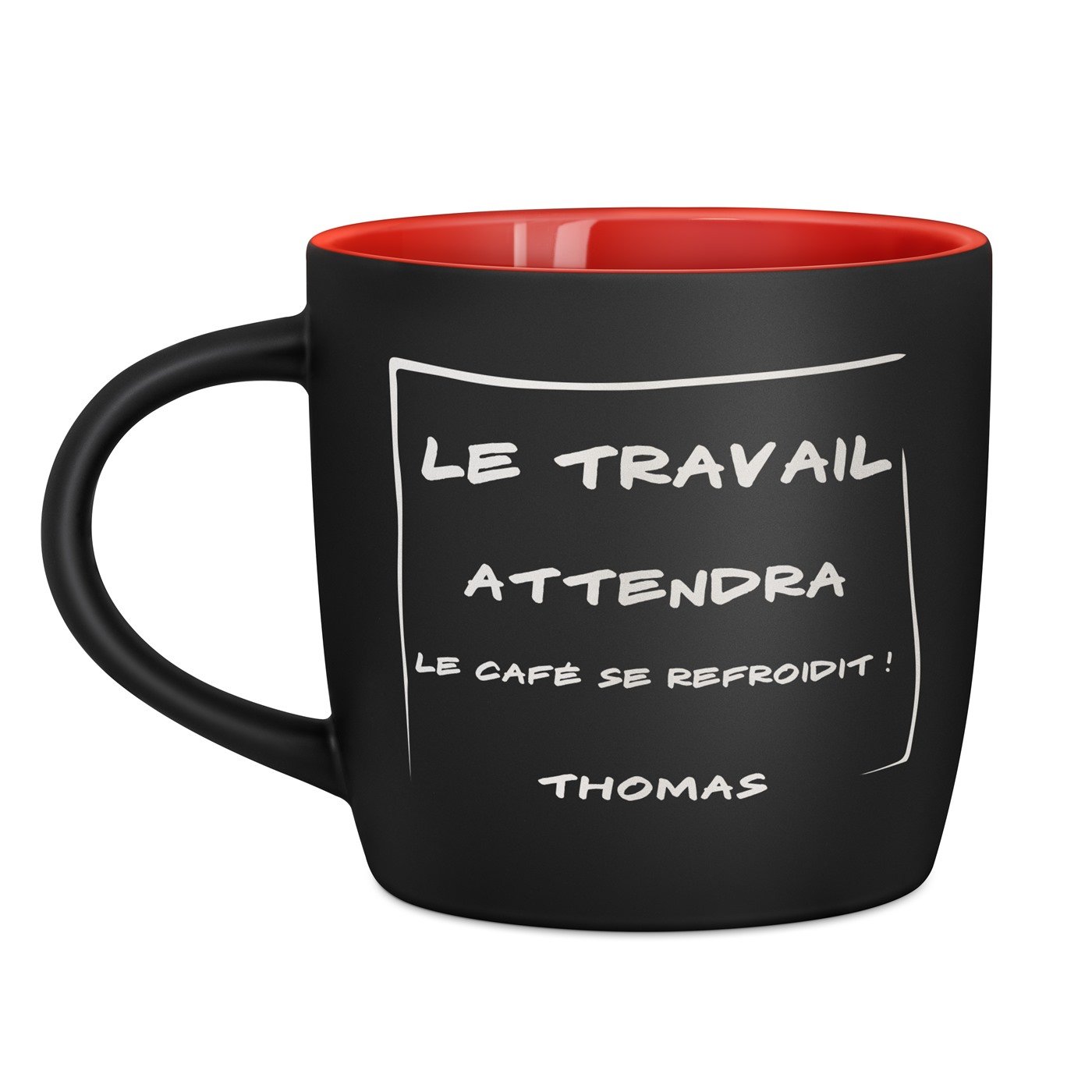 Tasse noire fond rouge en céramique avec personnalisation pour collègue travail promotion
