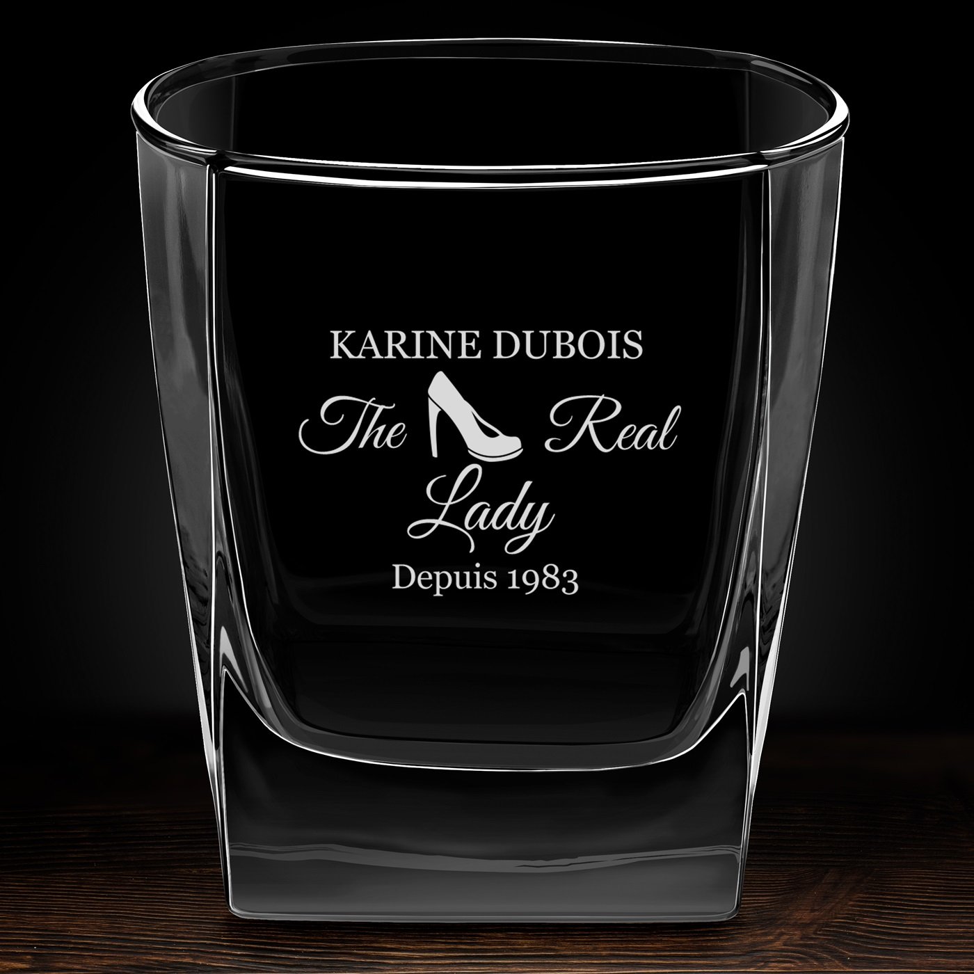 Verre à whisky avec gravure pour l'anniversaire d'une dame