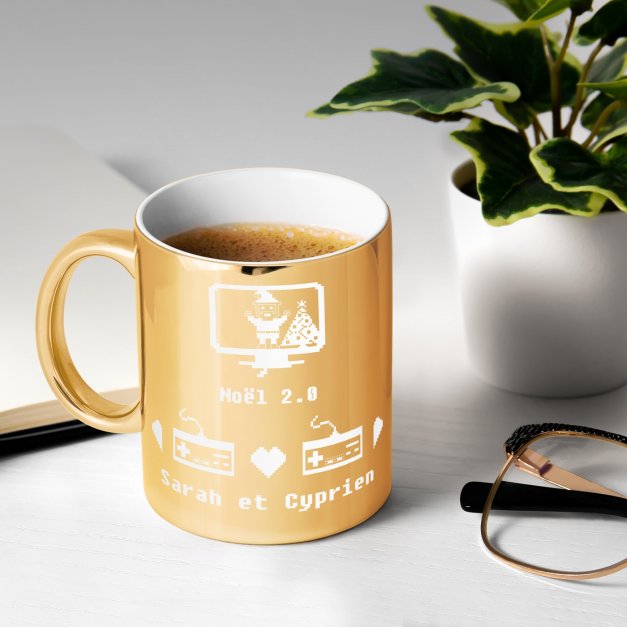 Tasse dorée en céramique avec personnalisation pour nerd geek jeux vidéos noel