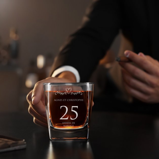 Verre à whisky avec gravure pour 25 ans de mariage