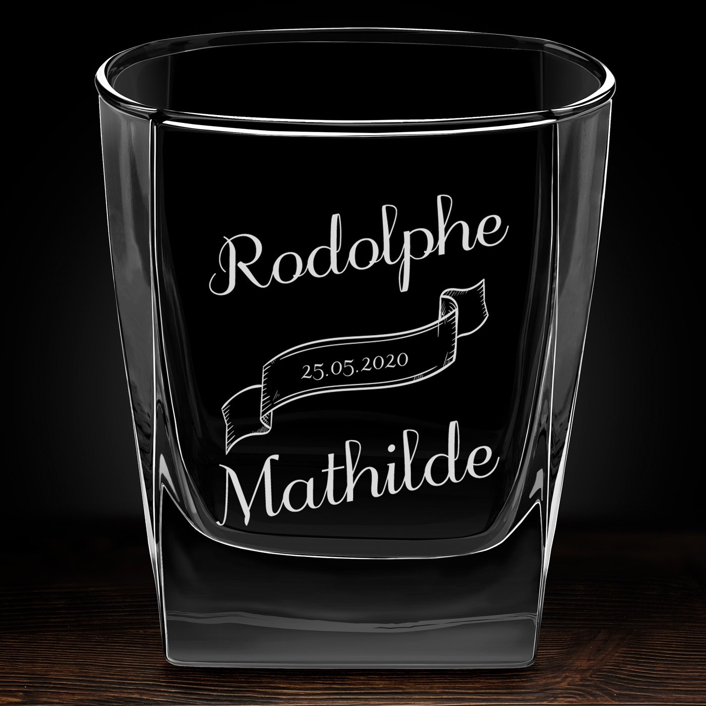 Verre à whisky avec gravure pour des jeunes mariés