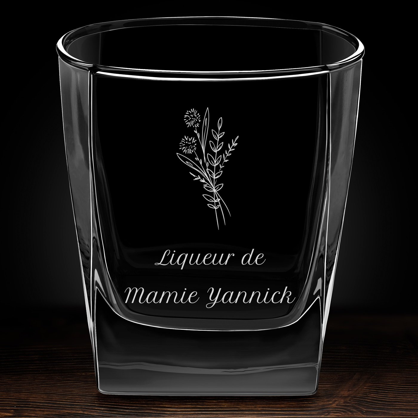 Verre à whisky avec gravure pour l'anniversaire de mamie