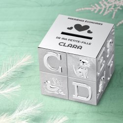 Tirelire argentée Cube avec personnalisation pour une petite-fille
