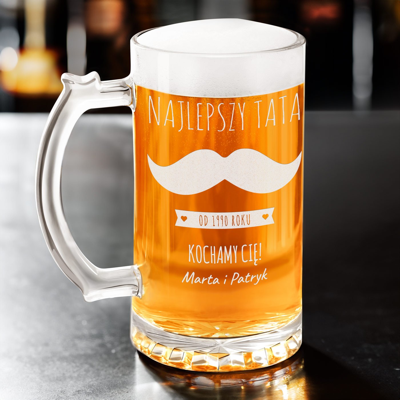 Verre à bière avec personnalisation pour l'anniversaire de papa
