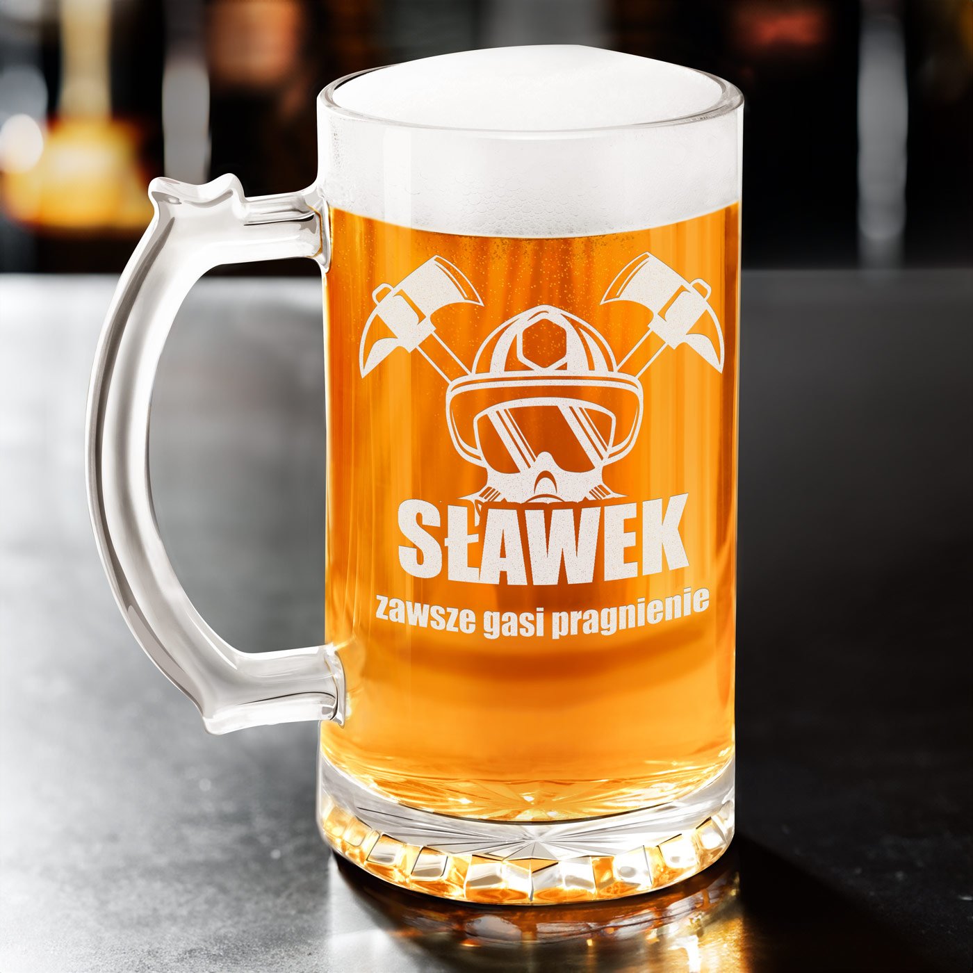 Verre à bière avec personnalisation pour l'anniversaire d'un pompier