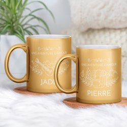 Set de 2 tasses dorées en céramique avec personnalisation pour couple guitaristes voyageurs
