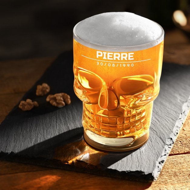 Verre à bière en forme de crâne avec personnalisation pour lui pour anniversaire