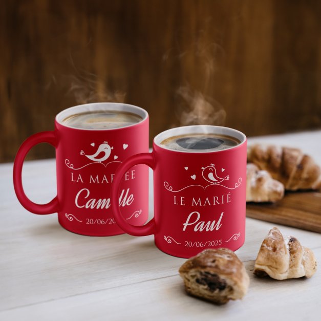 Set de 2 tasses rouges en céramique fond blanc avec personnalisation pour couple mariage