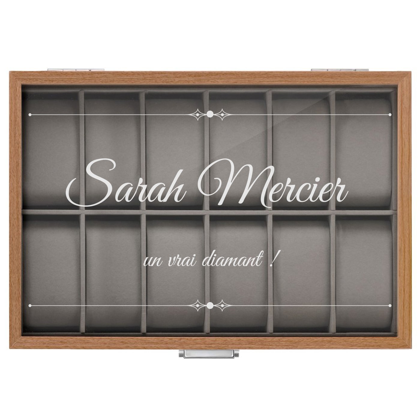 Boîte à montres gravée pour elle