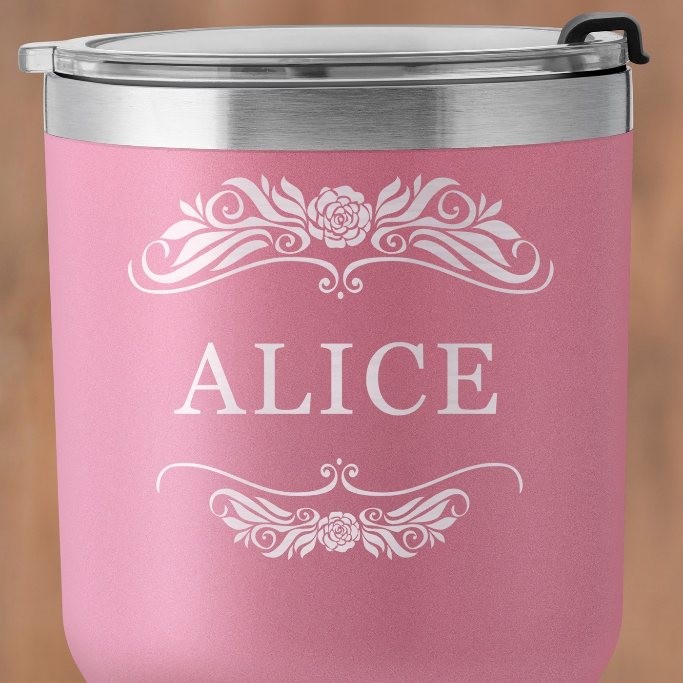 Mug isotherme rose avec gravure pour une amie pour la Saint-Valentin