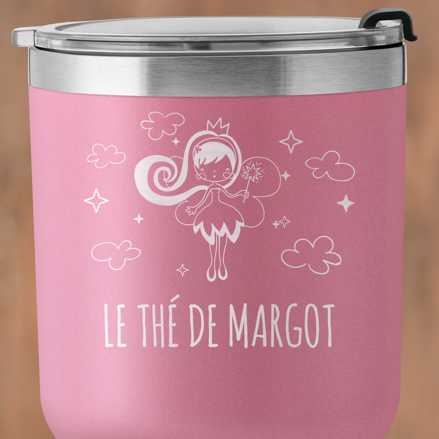Mug isotherme rose personnalisé pour l'anniversaire d'une fille