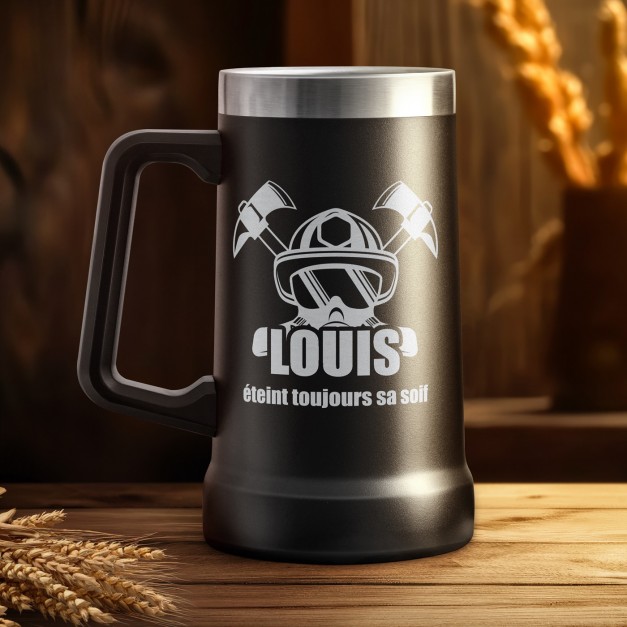 Gobelet isotherme verre à bière noir avec gravure pour l'anniversaire d'un pompier