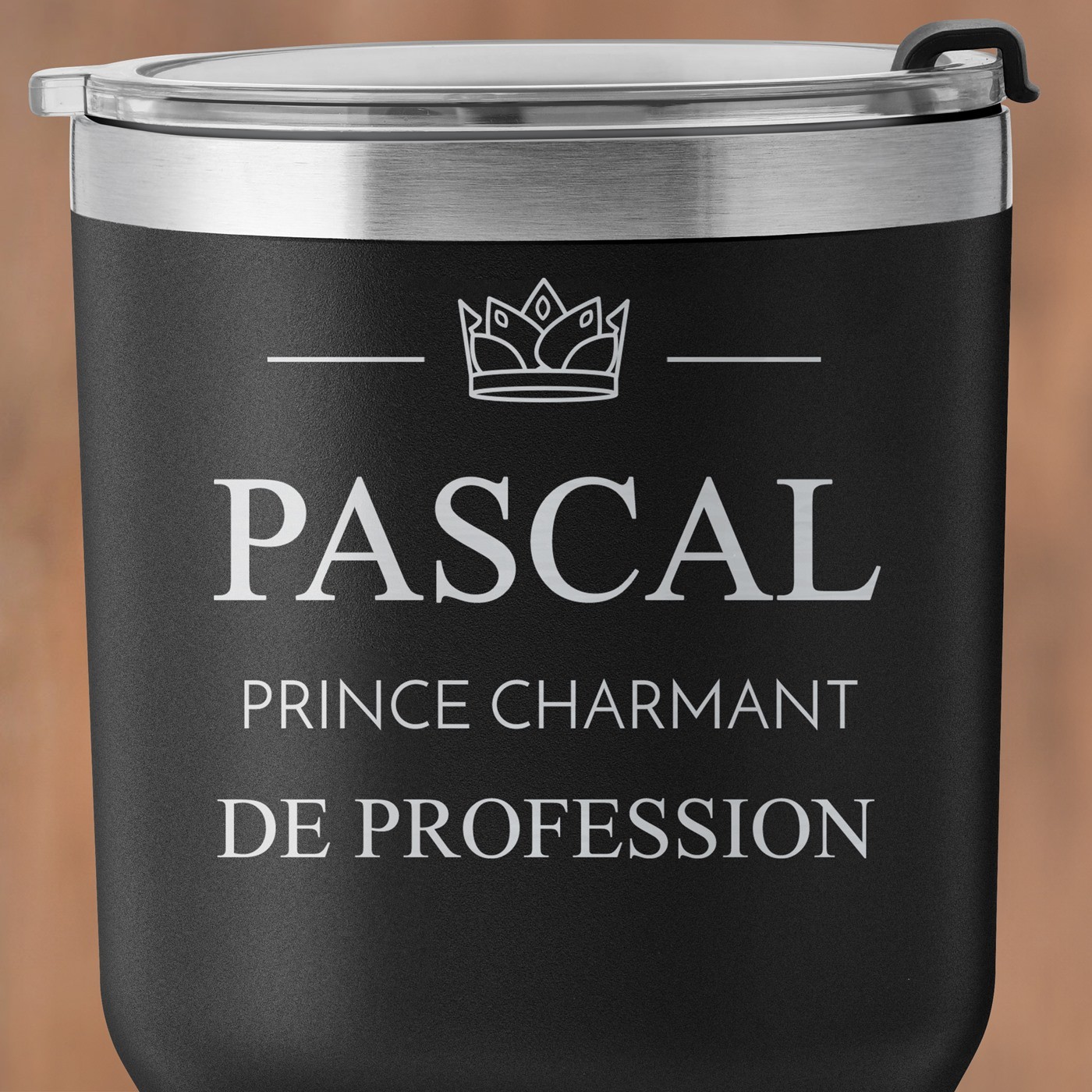 Mug isotherme noir personnalisé pour un copain pour l'enterrement de vie de garçon