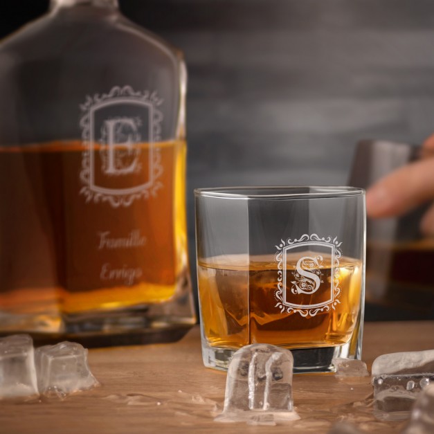 Carafe à whisky avec gravure pour un pompier 