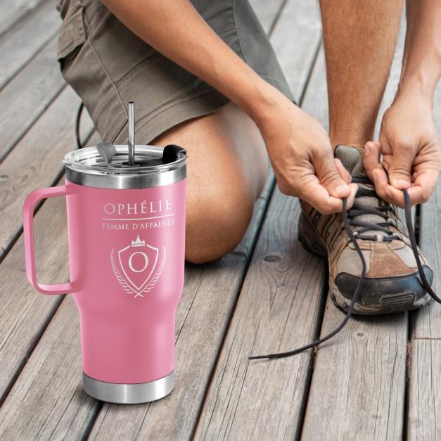 Mug thermique rose personnalisé pour une chef