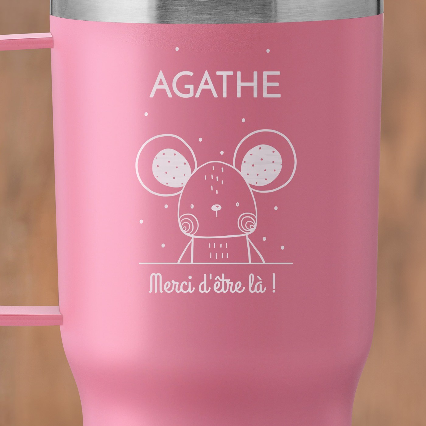 Mug thermique rose avec gravure pour l'anniversaire d'une copine