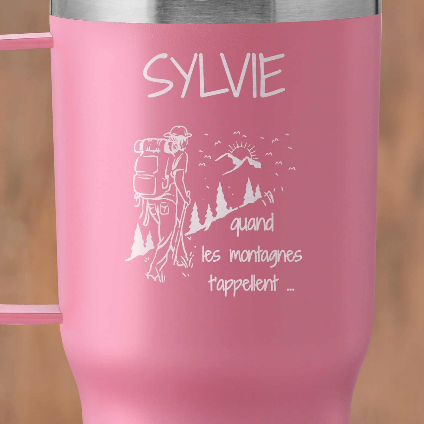 Mug thermique rose personnalisé pour une amie pour son anniversaire