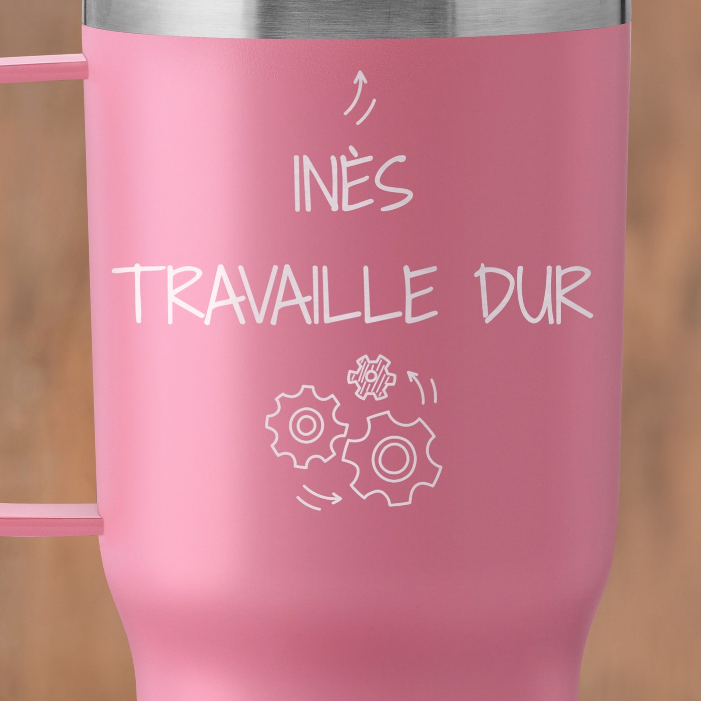 Mug thermique rose avec gravure pour une collègue pour une promotion de travail