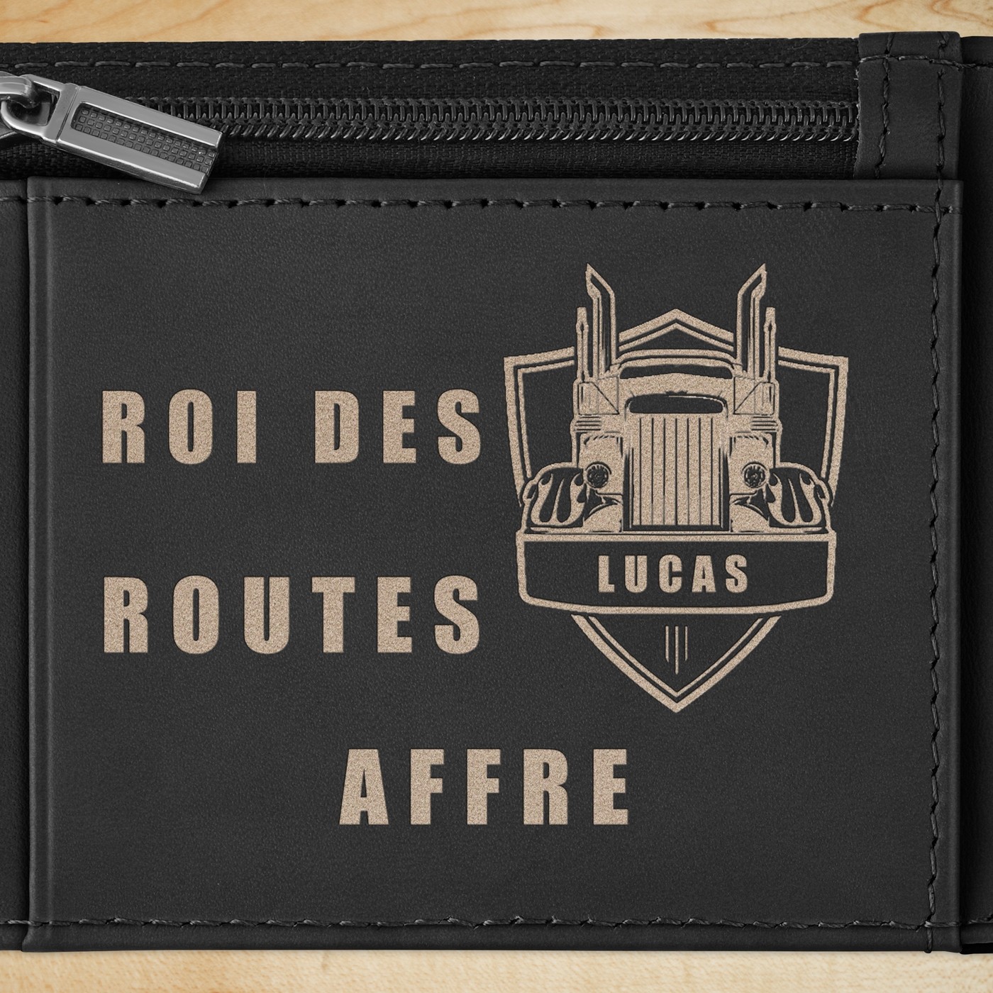 Portefeuille Slim en cuir noir lisse personnalisé pour l'anniversaire d'un chauffeur