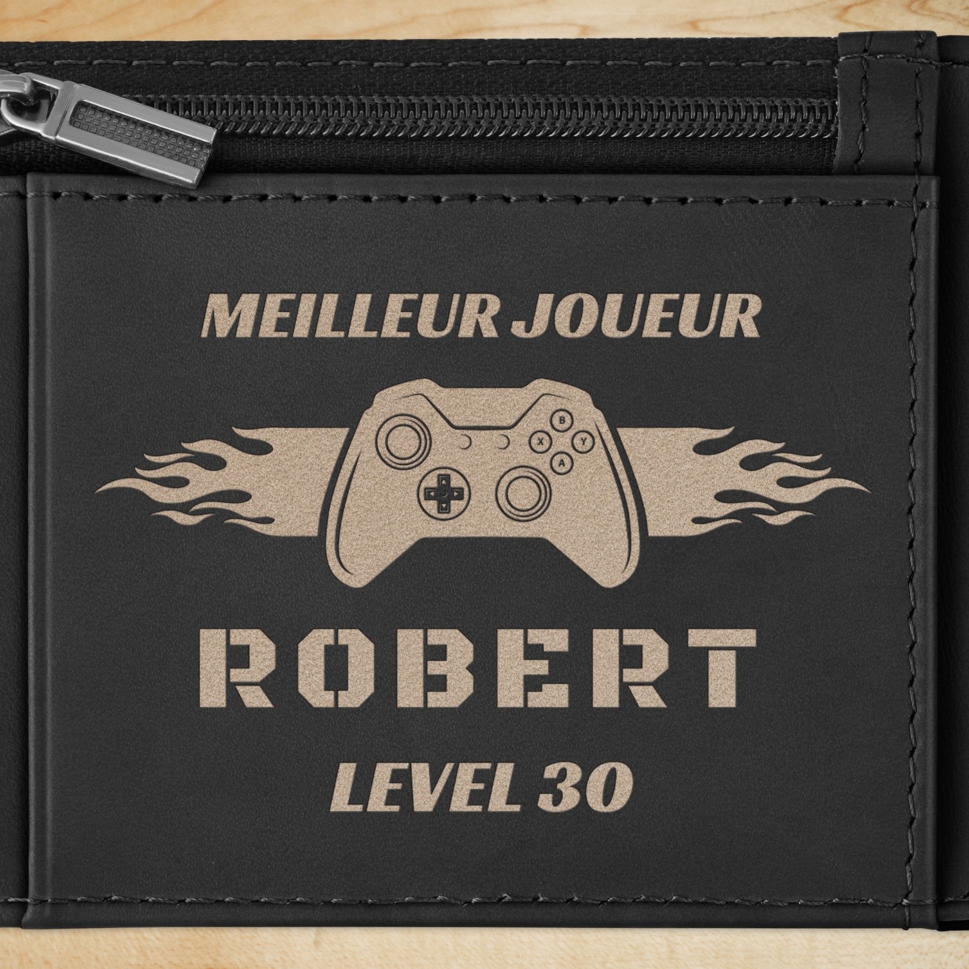 Portefeuille Slim en cuir noir lisse personnalisé pour un homme pour ses 30 ans