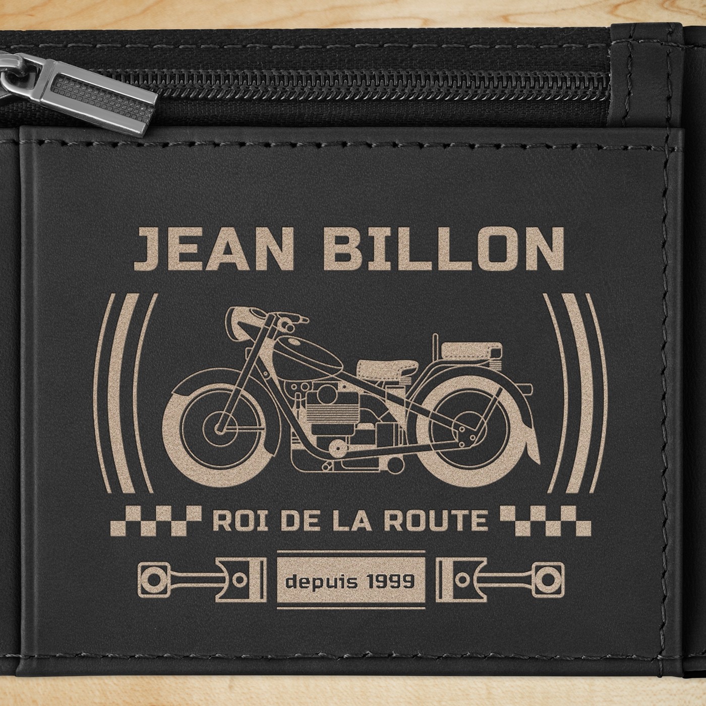 Portefeuille Slim en cuir noir lisse avec gravure pour l'anniversaire d'un motard