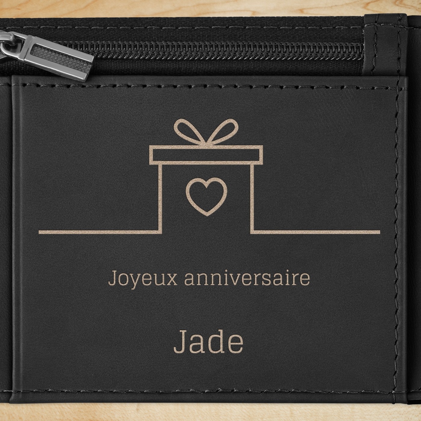 Portefeuille Slim en cuir noir lisse personnalisé pour l'anniversaire d'un fiancé