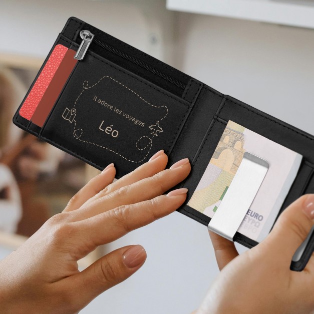 Portefeuille Slim en cuir noir lisse personnalisé pour un copain pour son anniversaire
