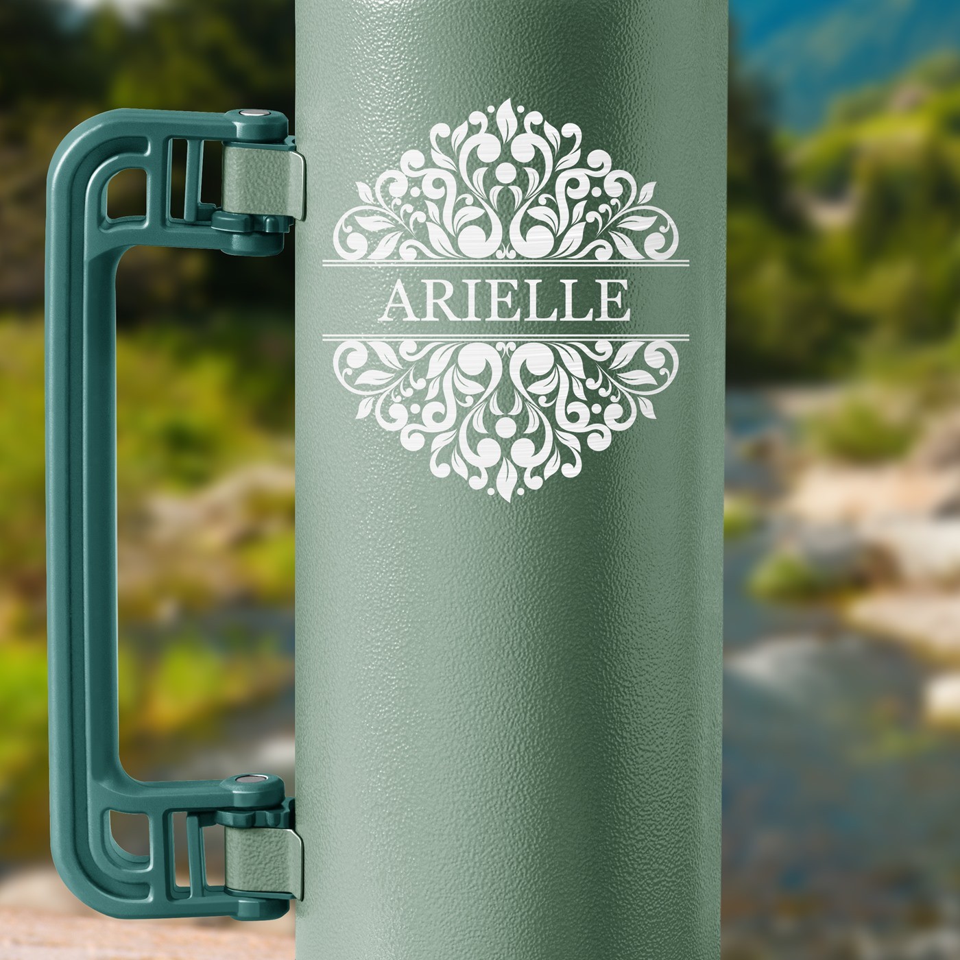 Thermos vert personnalisé pour une femme pour la Saint-Valentin