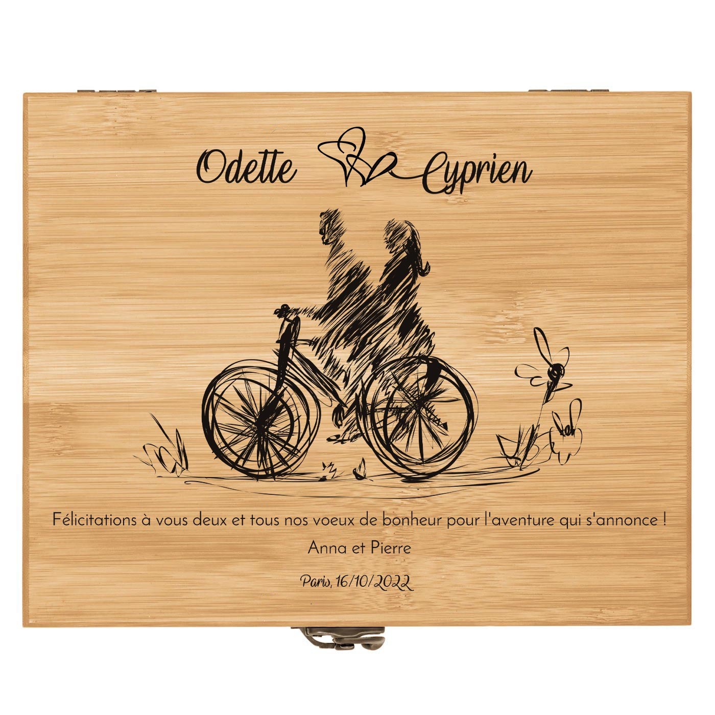 Ensemble d'accessoires pour vin avec coffret en bois de bambou personnalisé pour des jeunes mariés